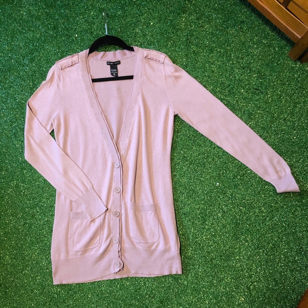 New York & Company (M) Lt. Purple Cardigan Sweater